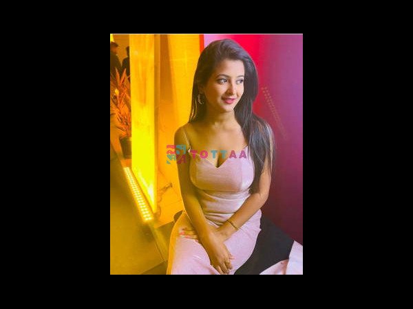 GIRL SERVICE 💋 CALL ME🥰 RADHIKA 8887175067 WhatsApp ❤️8887175067 Here best call .girl Radhika 🥰n