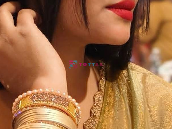 I'm high profile luxury college call girl sex service available