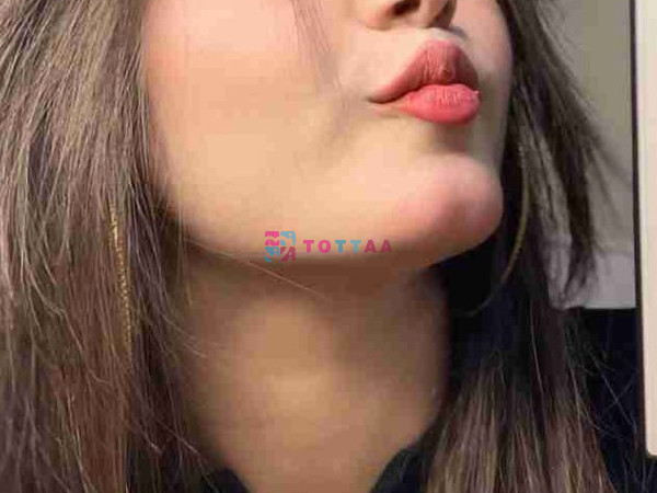 Top model  𝟵𝟯𝟬𝟰𝟲𝟭𝟱𝟭𝟮𝟳 college call girl service available  in