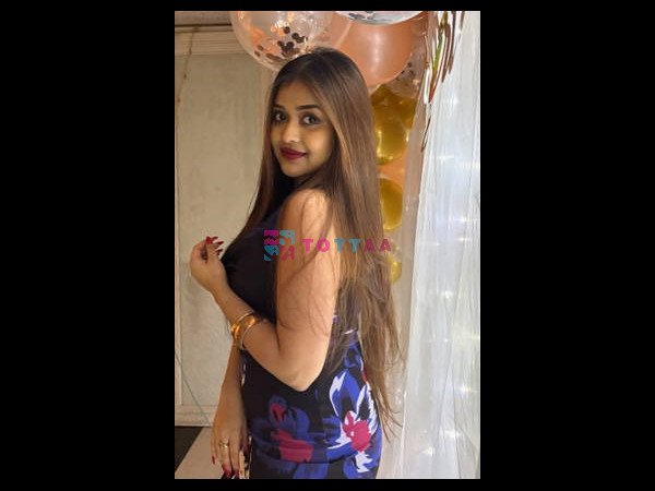 HOT & SEXY MODELS // COLLEGE   ‎AVAILABLE FOR COMPLETE ENJOYMENT WITH HIGH PROFILE INDIAN MODEL AVAI