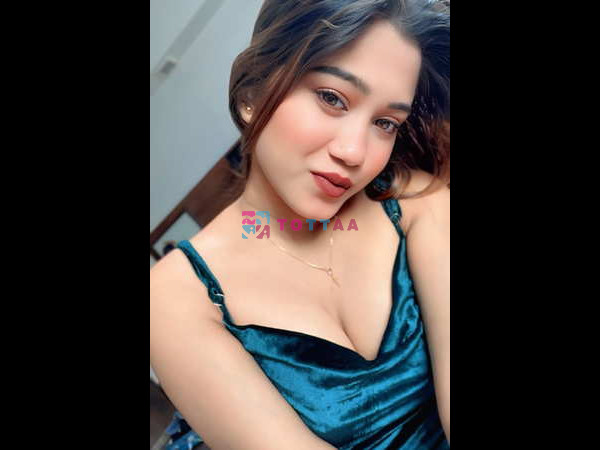 Nisha Singh Low price genuine sexy VIP call girls are provided and secure service call