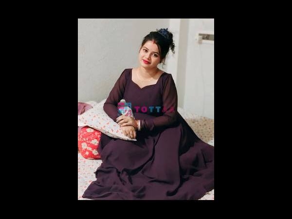 Riya 9801263724 vip escort service college girls available