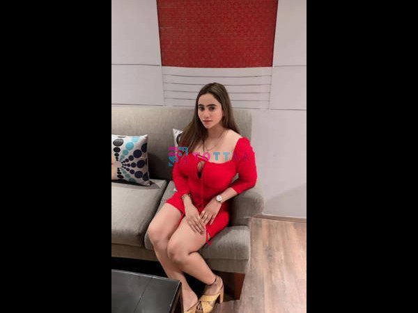 GIRL SERVICE 💋 CALL ME🥰 RADHIKA 8887175067 WhatsApp ❤️8887175067 Here best call .girl Radhika 🥰n