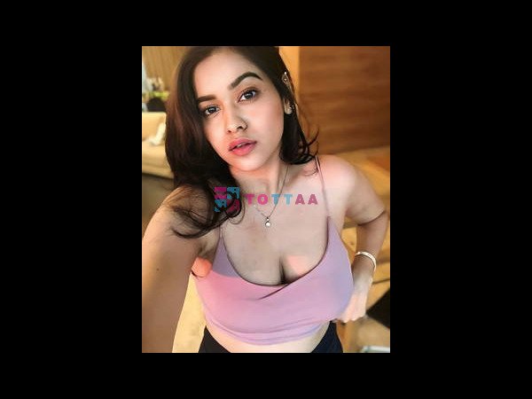 GIRL SERVICE 💋 CALL ME🥰 RADHIKA 8887175067 WhatsApp ❤️8887175067 Here best call .girl Radhika 🥰n