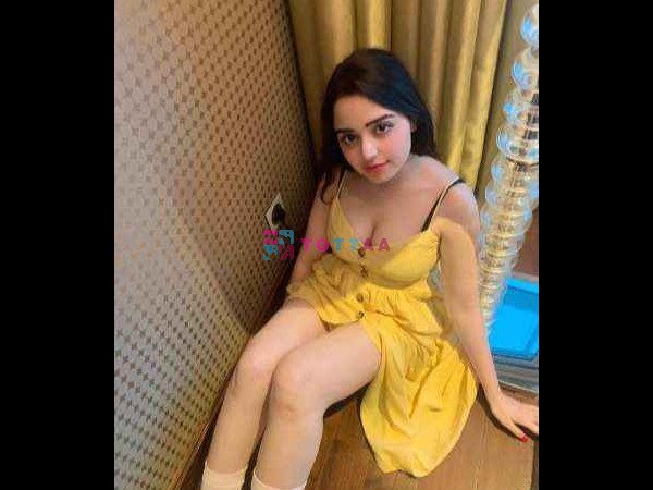 HI,I M MONIKA👉FULL OPEN WITHOUT CLOTH VIDEO CALL🌺 GIRLFRIEND FEELING🌺 SUCKING YOUR DICK ON CAMERA