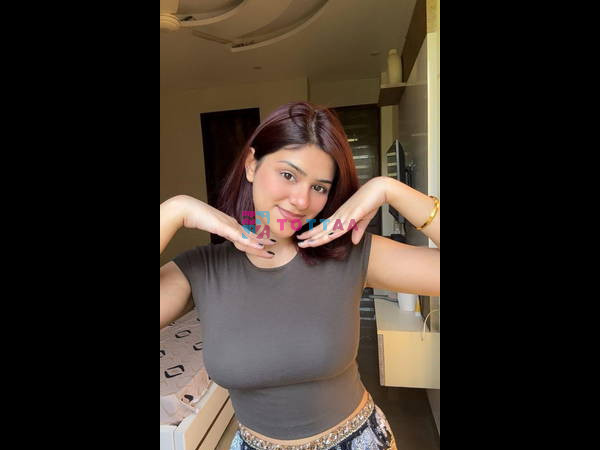 Riya 9801263724 vip escort service college girls available