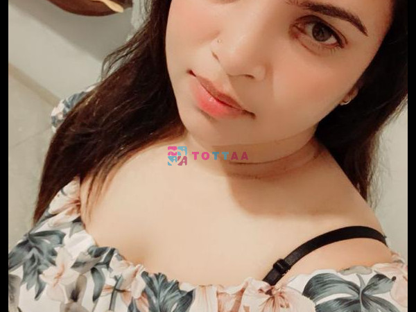 Top model  𝟵𝟯𝟬𝟰𝟲𝟭𝟱𝟭𝟮𝟳 college call girl service available  in