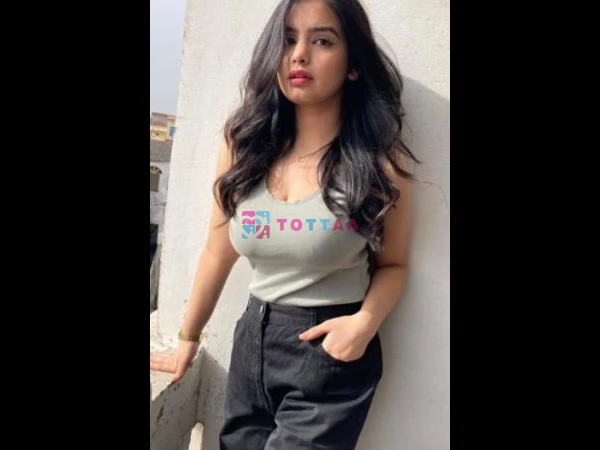 Hii Call Me Sir📞916/26/09/669💦Low Price Callage Girl 100% Genuine & Safe