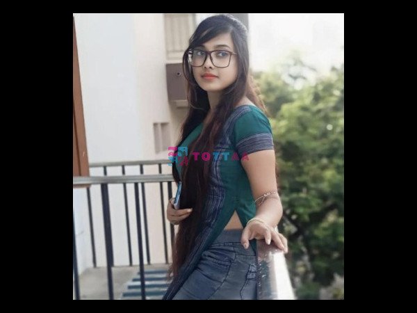 call girl vip top model real meet service independent girl very low price all area