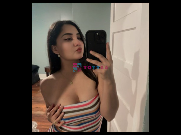 🙏🙏100% SAFE AND SECURE LOW PRICE GENUINE SERVICE CALL MAHI MODEL GIRL SEXY 👙👠💋