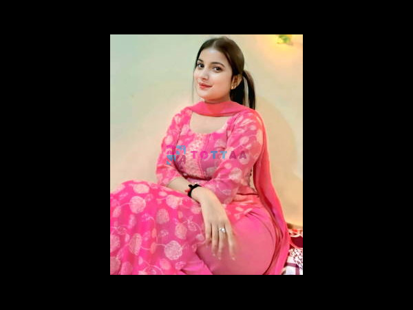 HOT & SEXY MODELS // COLLEGE   ‎AVAILABLE FOR COMPLETE ENJOYMENT WITH HIGH PROFILE INDIAN MODEL AVAI