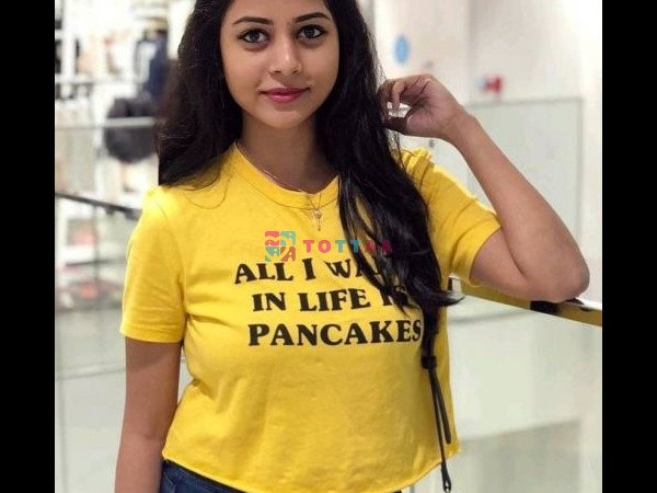 Genuine Profile Most Demanded Service In Call Outcall Available