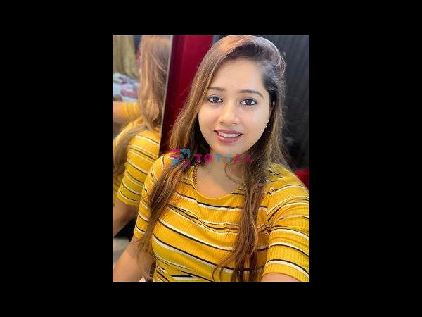 Nandani Patil college 🥀 college 🥀✔️ girls full enjoy full masti 💋 anlimatit scarves full enjoy