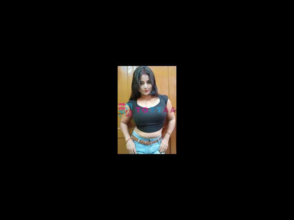 Cash Payment No Advance No Booking Riya Sharma Low price 100genuinesexy VIP call girls are providedC