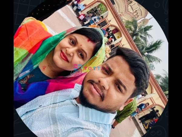 WhatsApp number  63702 46886 my family contact number